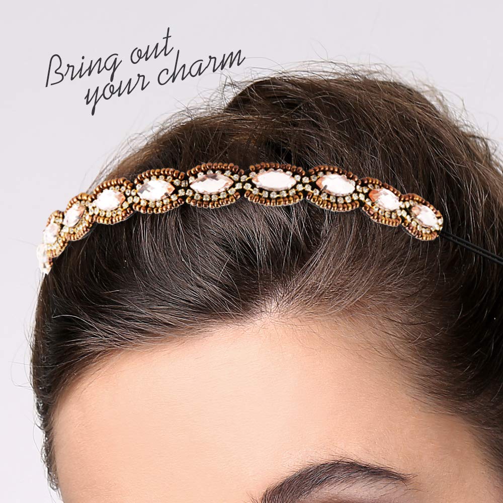 Teenitor hair-out-of-face-use headband keeps hair neatly away during activities.
