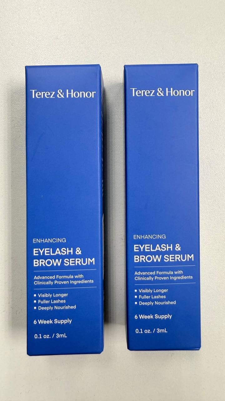 TEREZ & HONOR eyelash serum apply-side view for quick nightly ritual.
