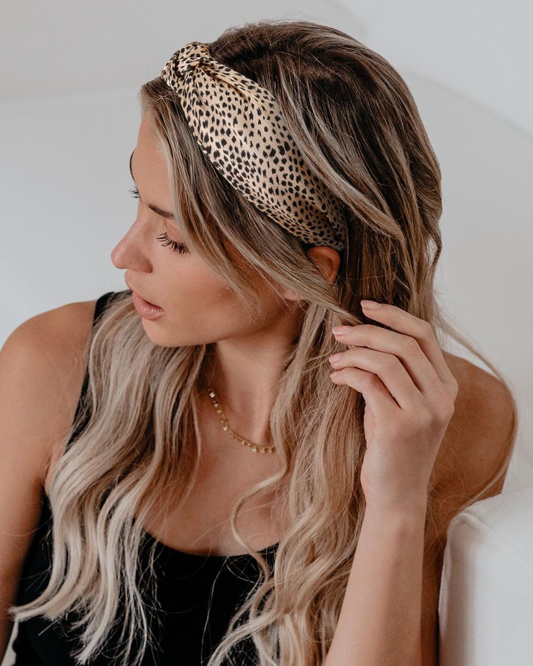 TERSE headbands for women and girls offer versatile style options.