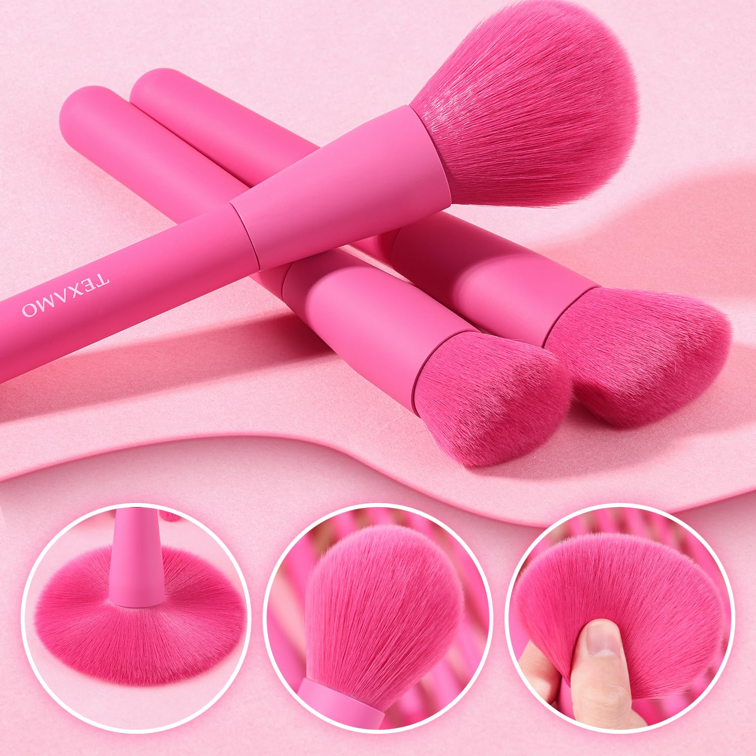 TEXAMO travel brush kit in gold-tone case protects brushes on the go.