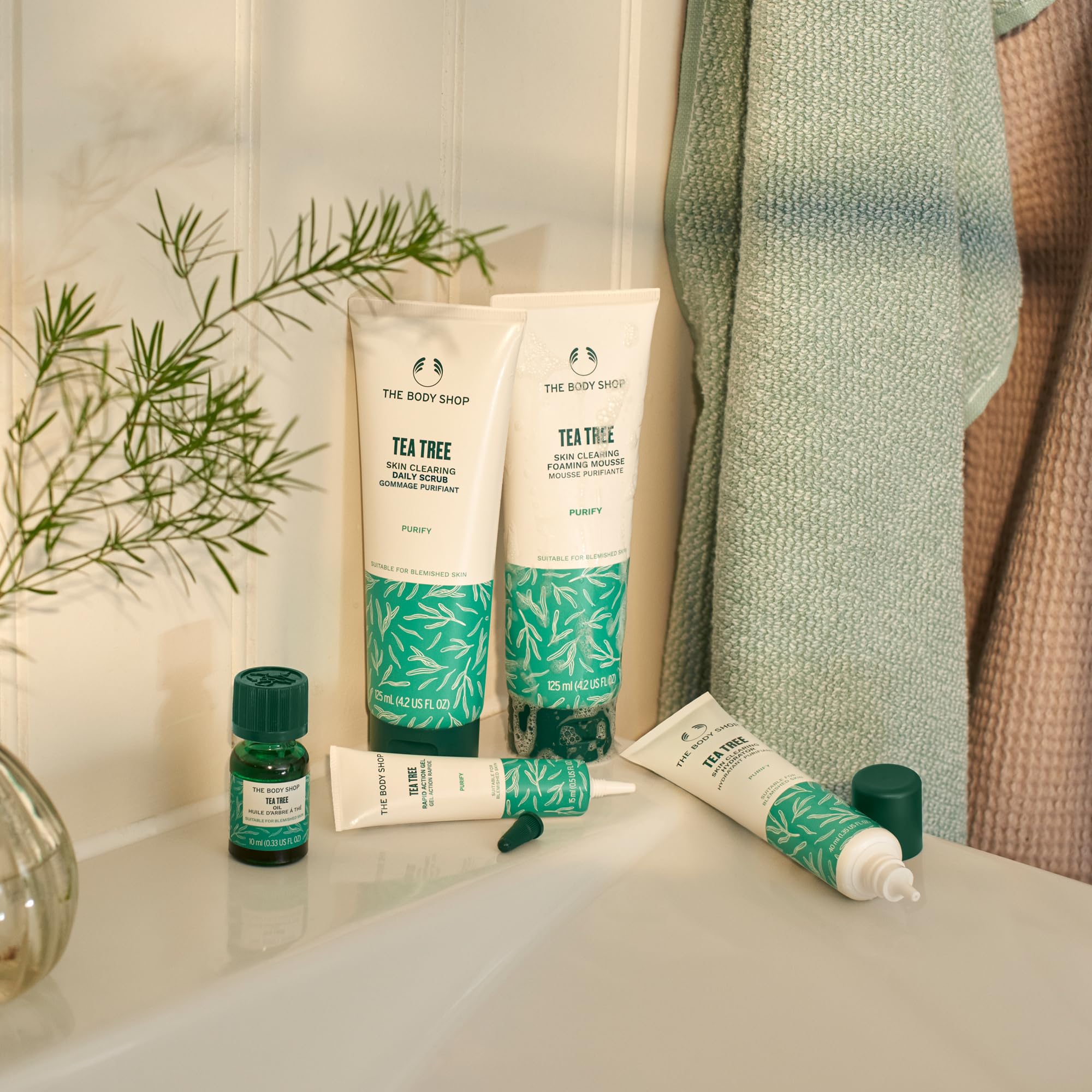 The Body Shop Tea Tree oil-control mattified skin image highlights shine reduction with daily use.