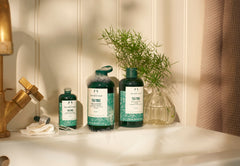 Tea Tree toner on skin reveals a matte finish for a refreshed look