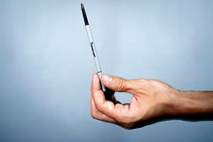 The Men Pen precision-tip provides microblading-like strokes for natural fullness.