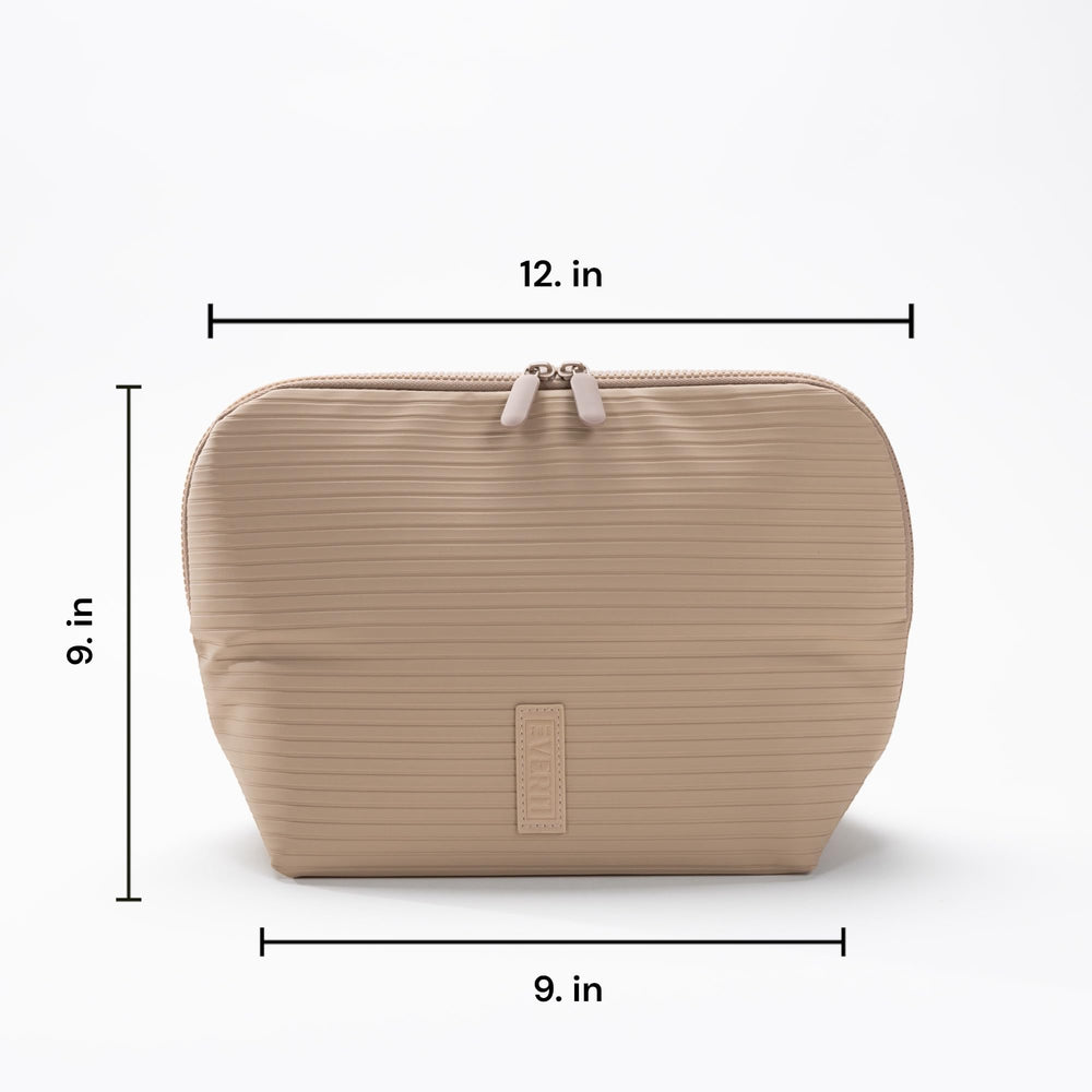 THE VERTI fold-down design opened to reveal contents for quick touch-ups.