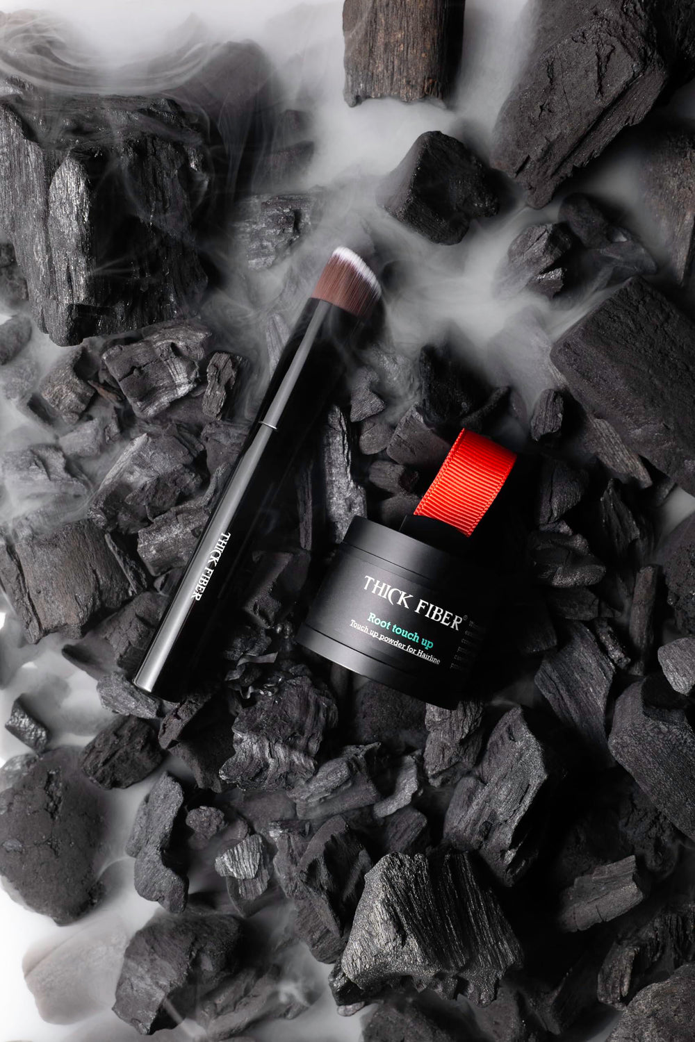 Thick Fiber Root Touch Up precision brush detail enables targeted coverage
