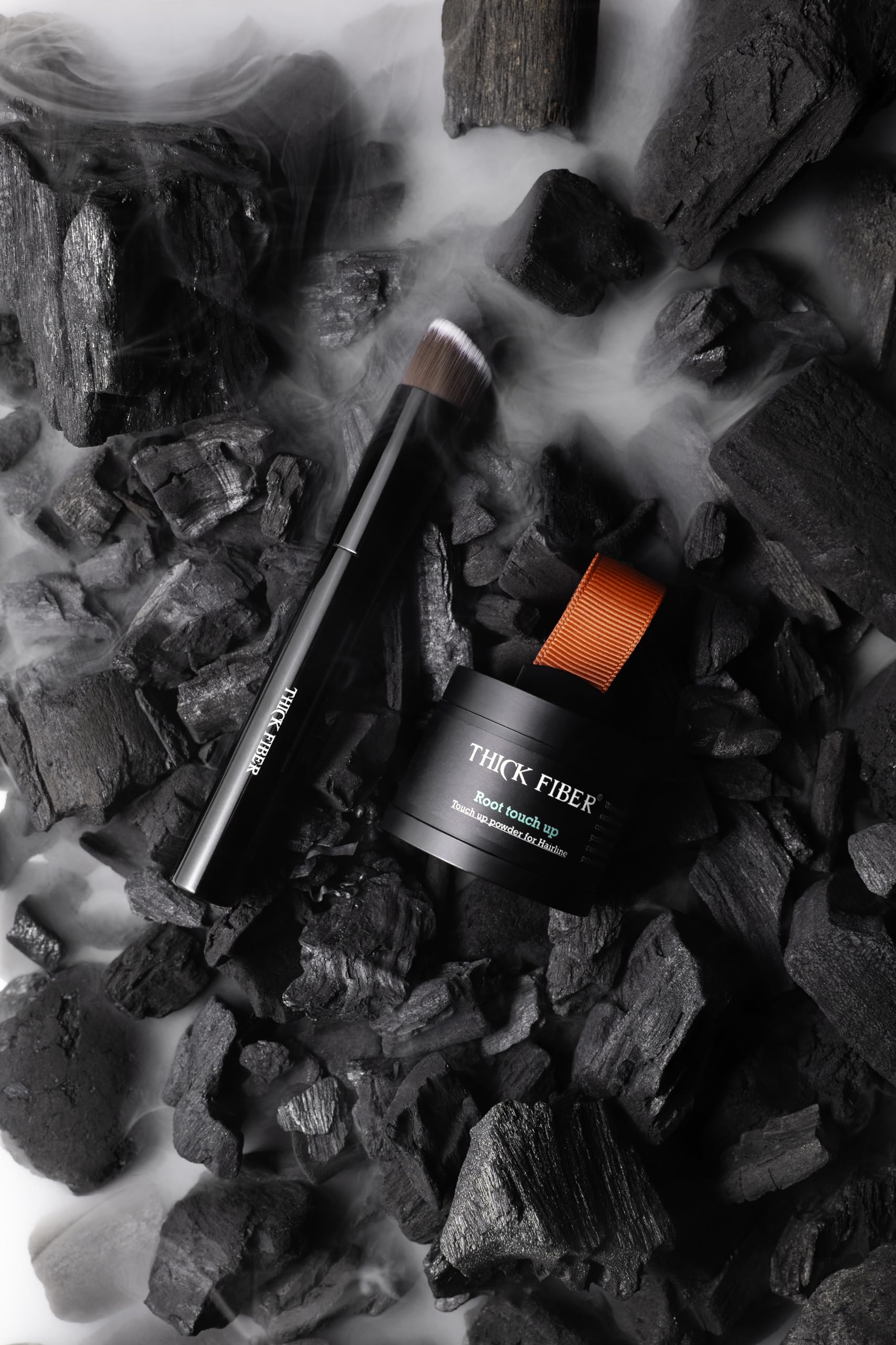 Thick Fiber Root Touch Up precision brush detail enables targeted coverage