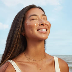 Three Ships Brighter Days eye masks open-pack reveals individual sachets for hygienic, on-the-go use.