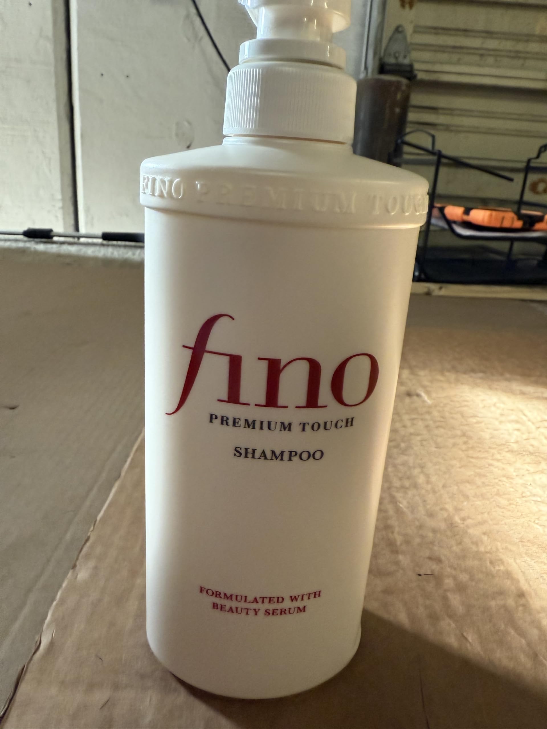 Thunder Tech JapanFino Premium Touch Moist Shampoo lather closeup showing rich cleansing foam