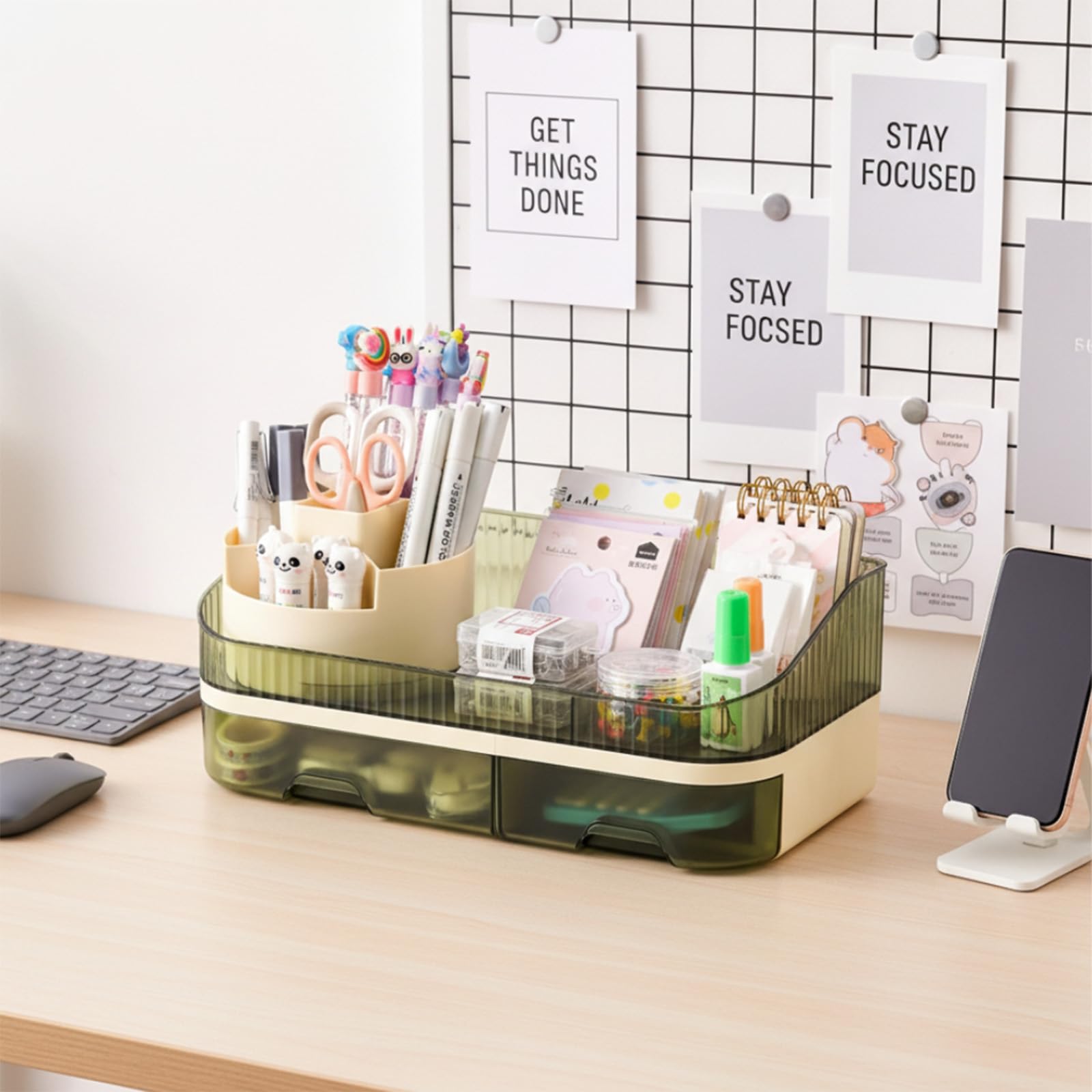 Tidyladyo eyeshadow palettes storage keeps palettes protected and reachable.