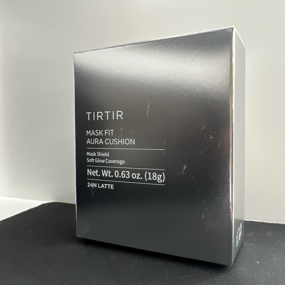 TIRTIR Mask Fit Aura Silver Cushion swatch demonstrating dewy glow