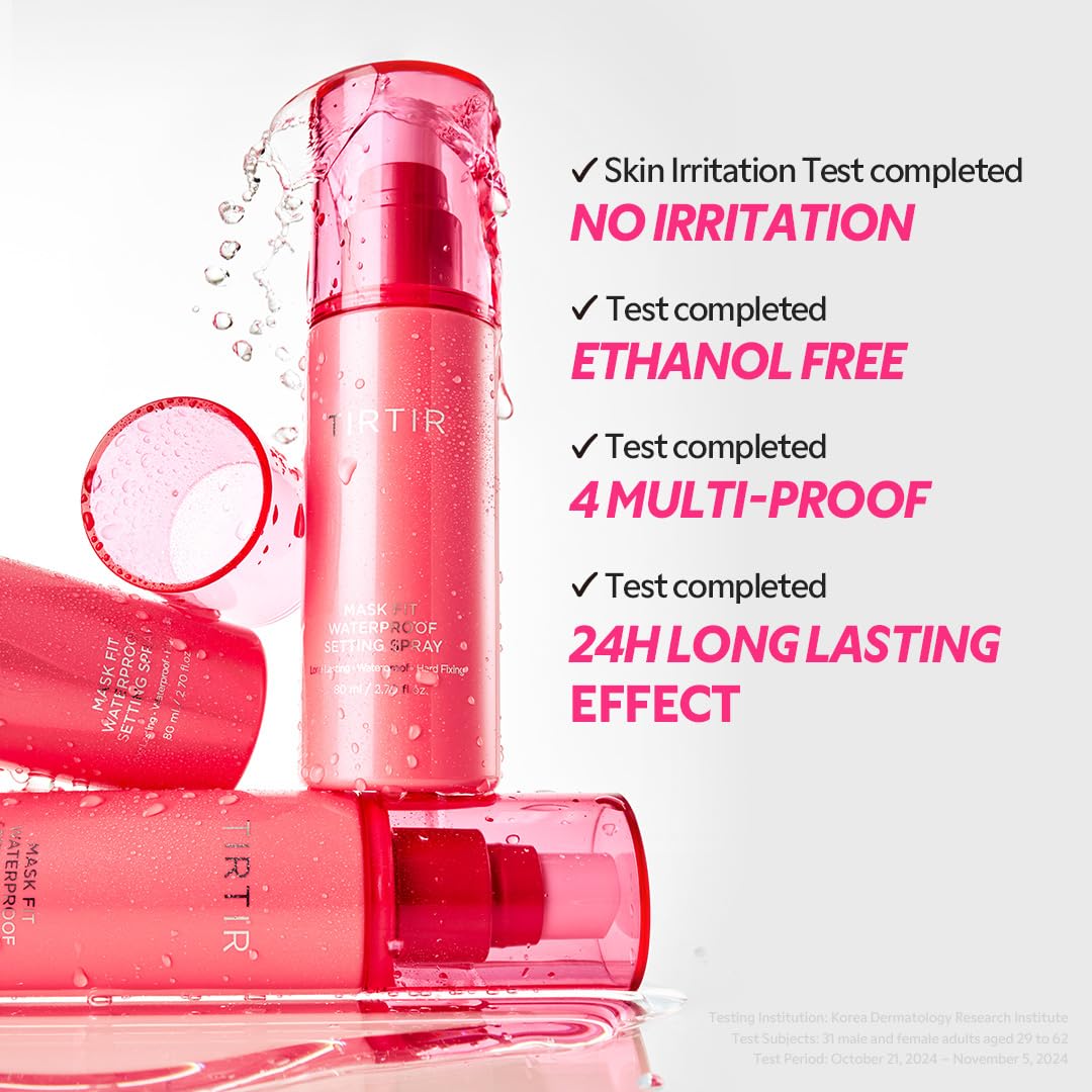 TIRTIR spray used during outdoor activity for sweat resistance.