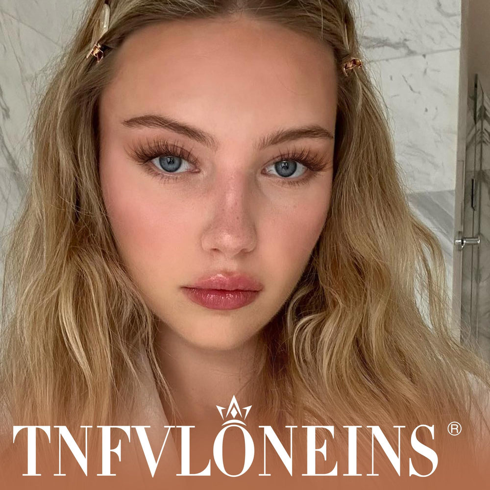 TNFVLONEINS brown lash clusters kit waterproof feature closeup hints long wear even in moisture.