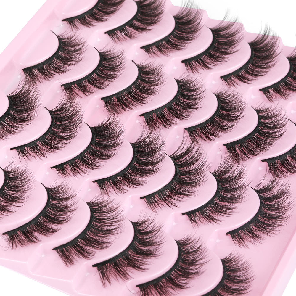 TNFVLONEINS lifestyle shot shows cat-eye look with lush lashes for events