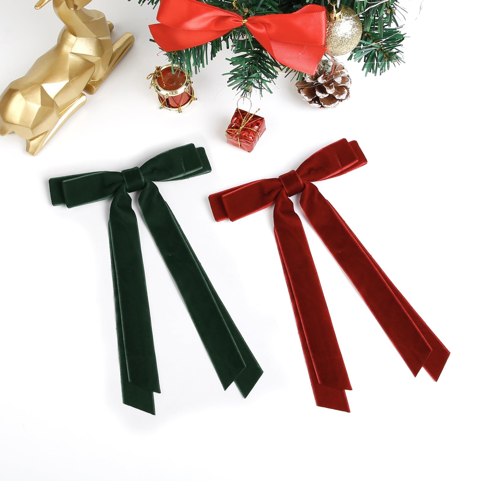 Tobeffect velvet hair bows set fashion idea shows two-color styling for festive outfits.