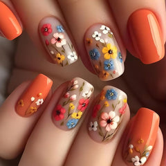TOGZOM Flower Press On Nails pack of 24 for quick, stylish manicures.