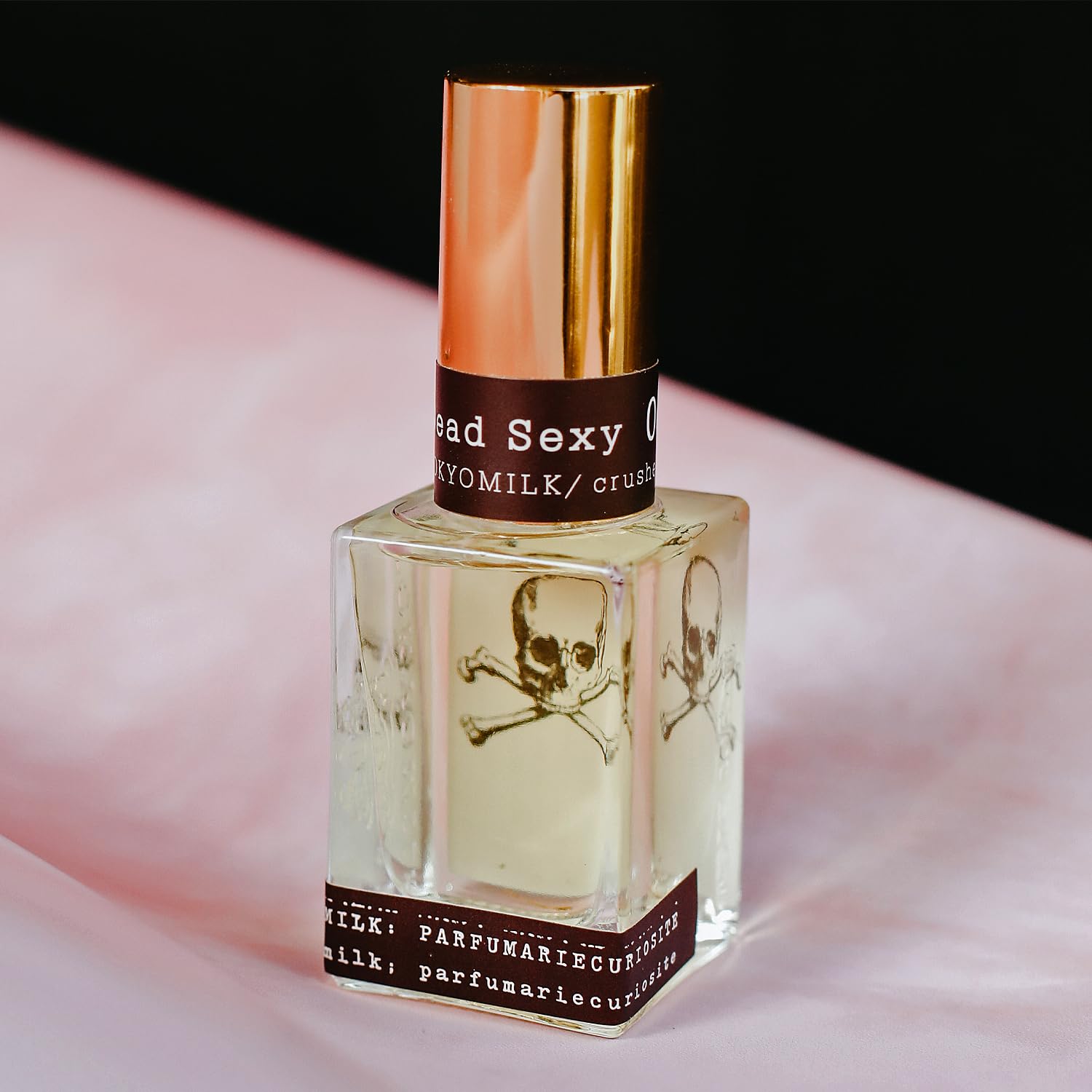 TOKYOMILK Dead Sexy ebony-wood focus conveys rich depth for intimate occasions.
