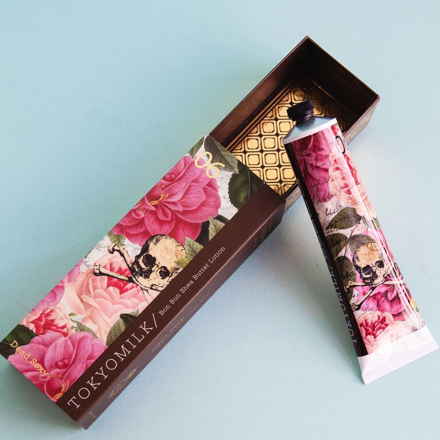 TOKYOMILK Dead Sexy Handcreme luxury packaging showcases a romantic, ethereal vibe.
