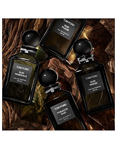 Tom Ford Oud Wood top notes hint rosewood and cardamom for intrigue