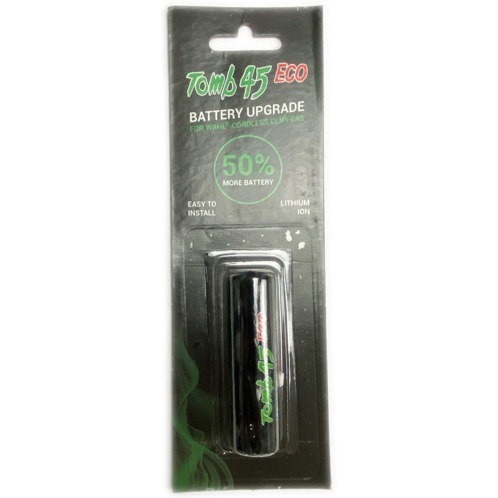 Tomb 45 eco-battery in WAHL clipper during easy installation