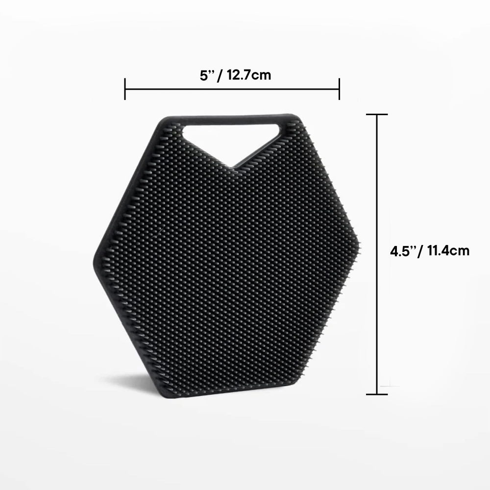 TOOLETRIES dimensions image shows a compact, travel-friendly size for showers