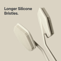 TOOLETRIES silicone bristles offer a gentle, deep-cleaning sensation during showers.