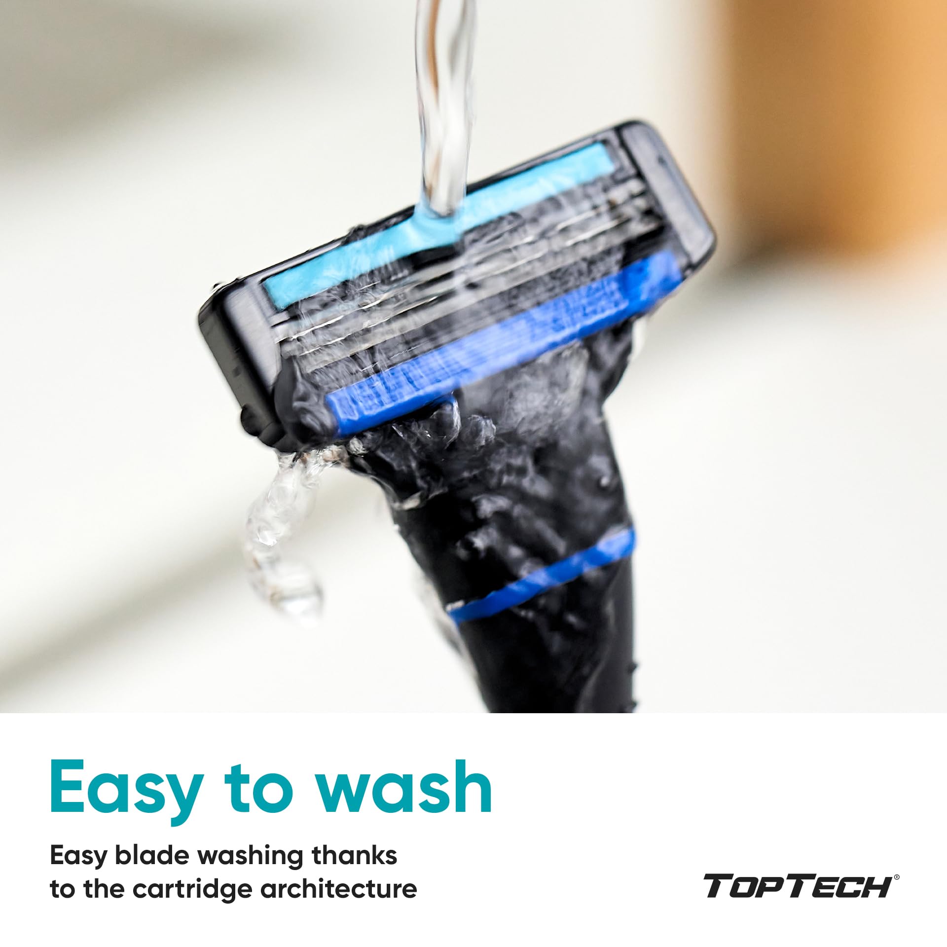 Toptech Razor 3 travel compact image illustrates packing efficiency for trips.