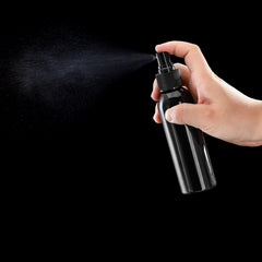 TOPZEA 4 oz bottle cap closeup, dust-proof cap protects nozzle during travel.