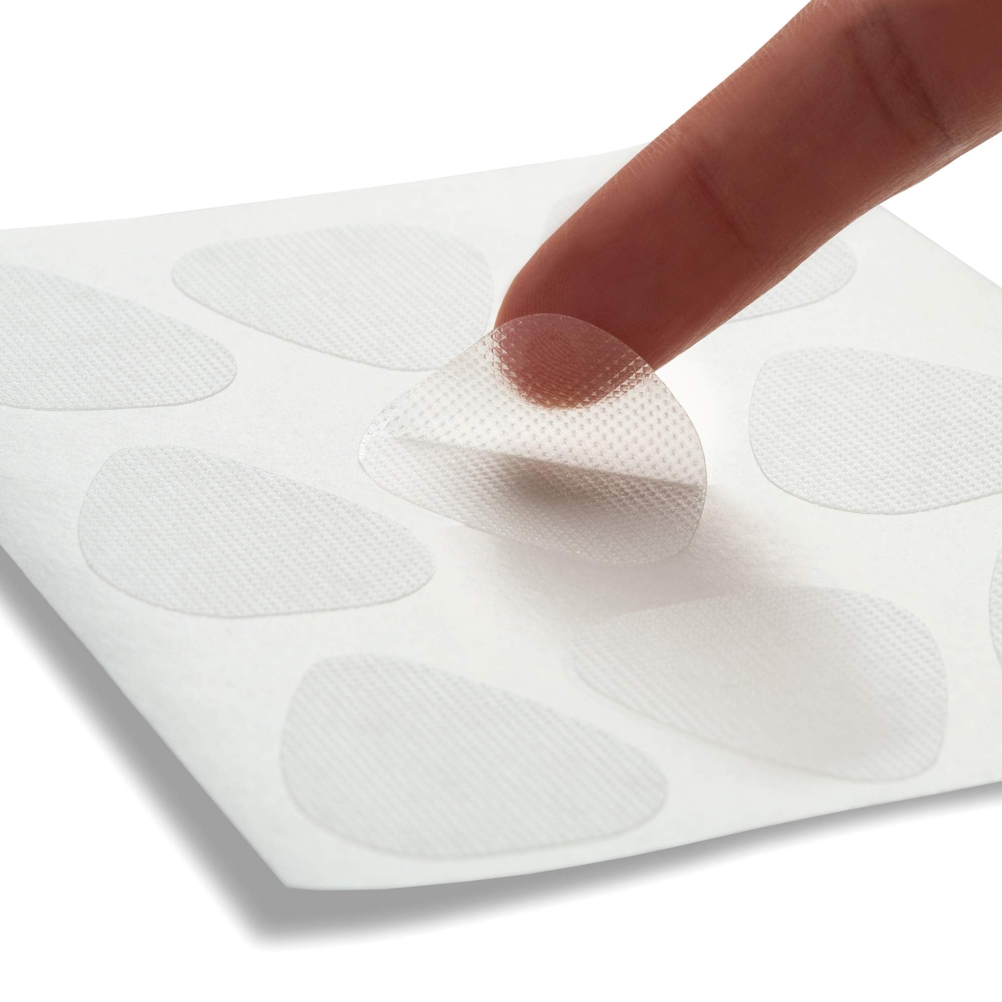 Toute Nuit Wrinkle Patches hypoallergenic materials suit sensitive skin.