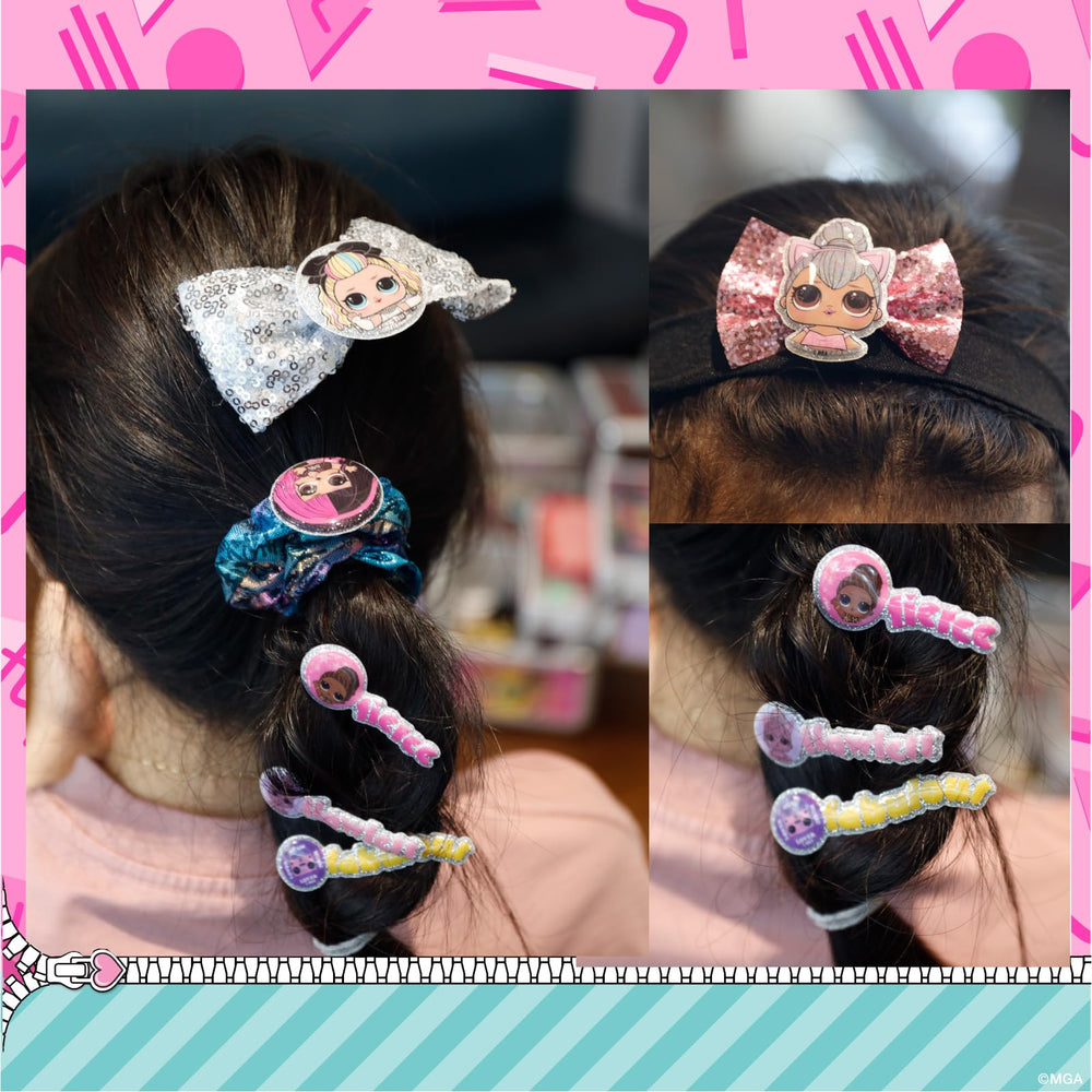 Townley Girl L.O.L. glittery Bobby pins sparkle during pretend styling sessions.