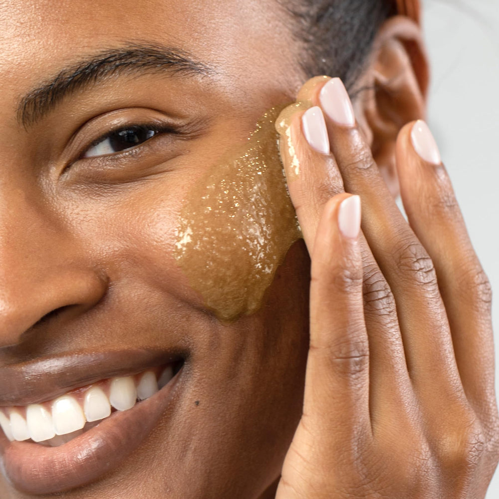 Tree Hut Nourishing Banana & Oat Face Scrub offers dermatologist-friendly formula