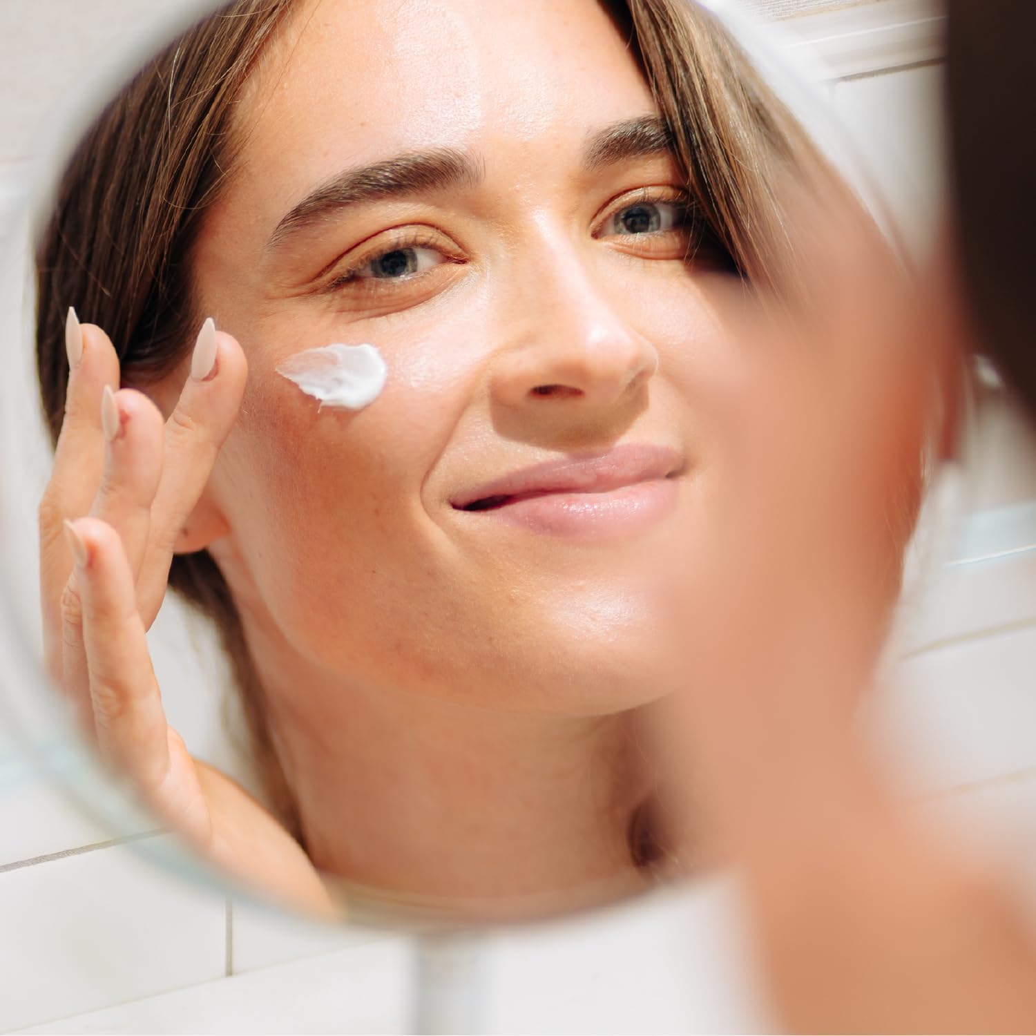 Tree of Life Beauty ingredients blend highlighting vitamins and botanical extracts