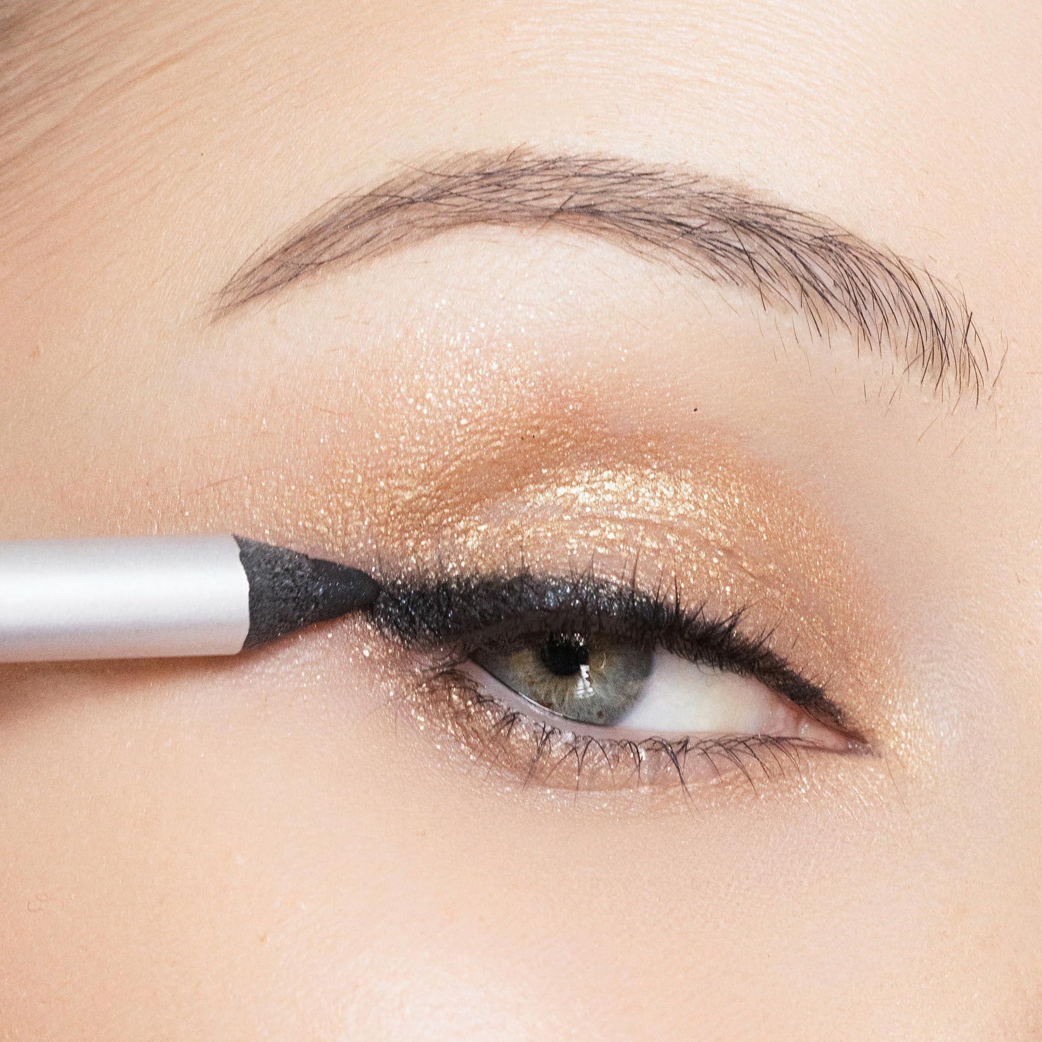 Trish McEvoy Intense Gel Eye Liner waterproof drop test proves staying power