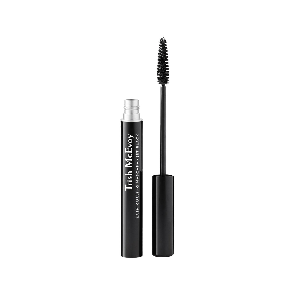Trish McEvoy Lash Curling Mascara jet black brush close-up for defined, curled lashes all day