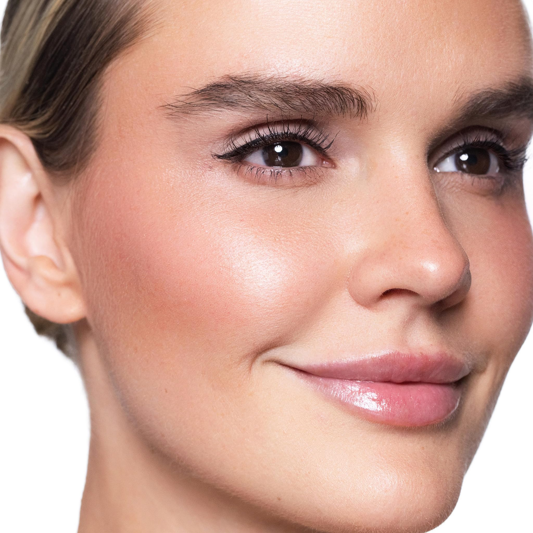Trish McEvoy Liquid Face Color Glow soft glow finish on skin
