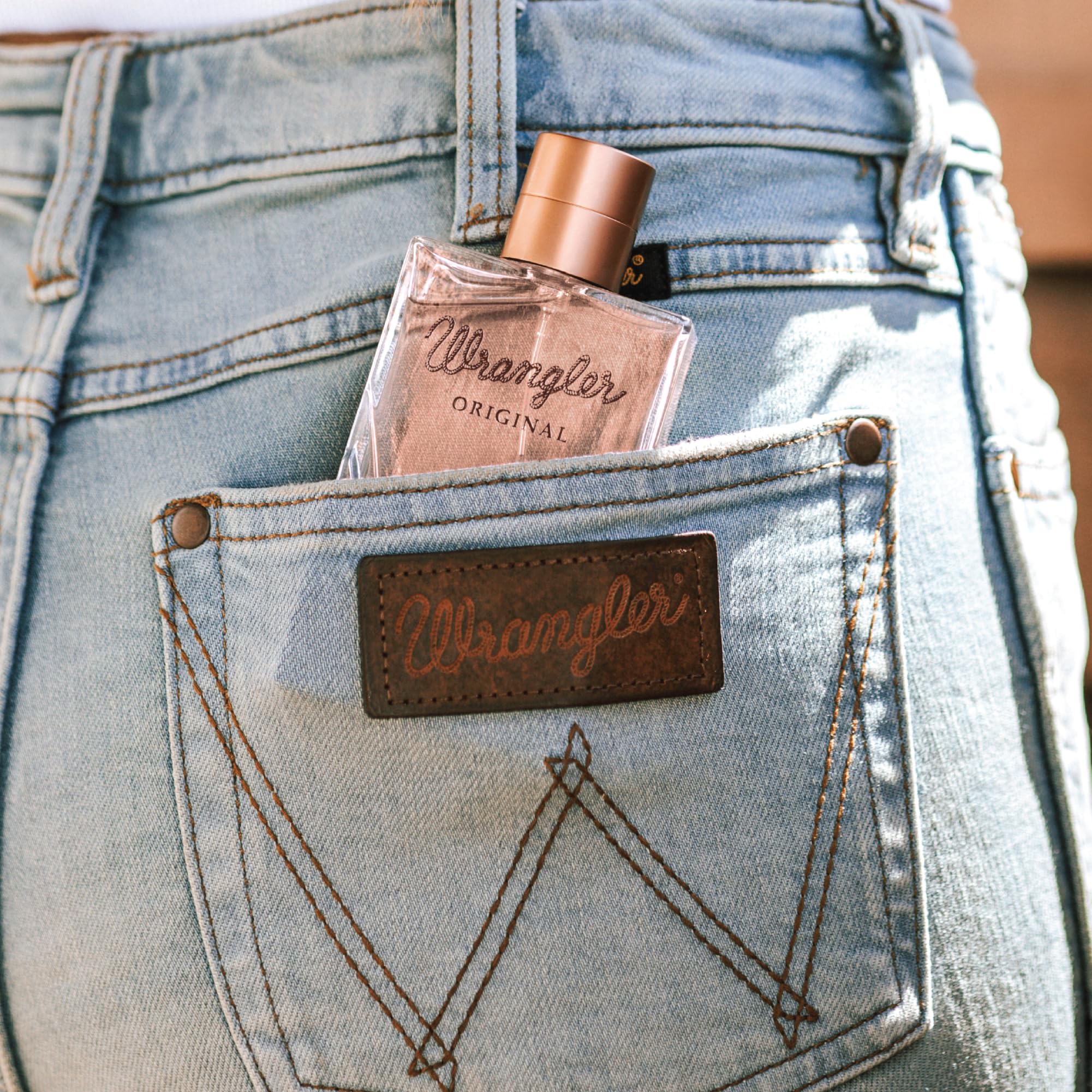 Tru Fragrance Beauty Wrangler Original spray-ready bottle promotes confident daily wear.