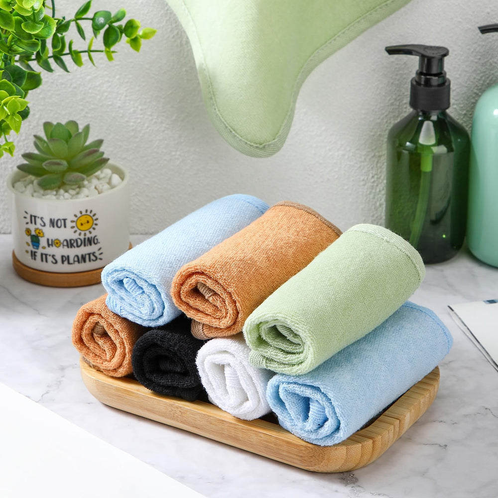 Tudomro washcloth size 10.2 by 8.7 inches fits comfortably.