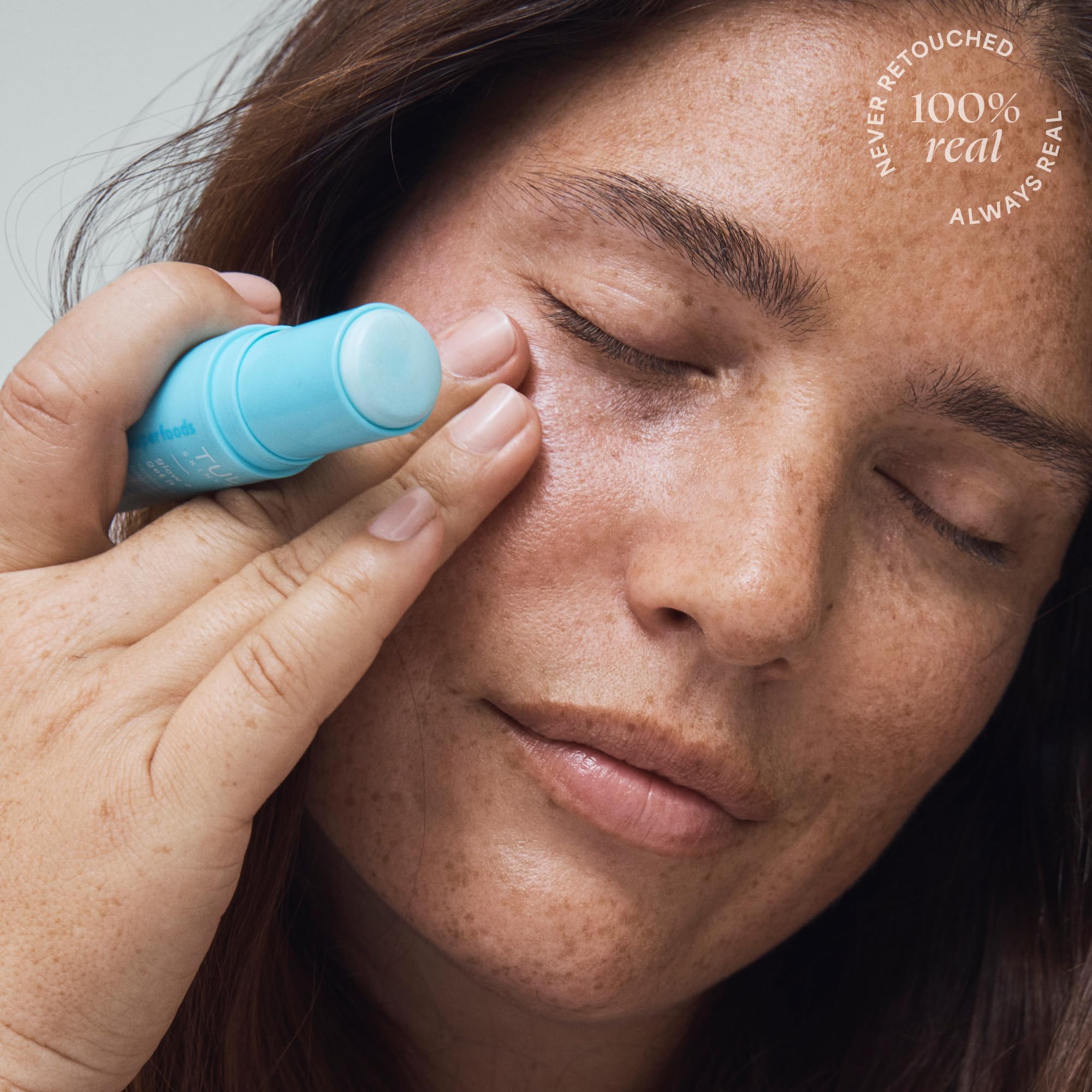 Smooth texture of Glow and Get It for seamless blending under makeup.