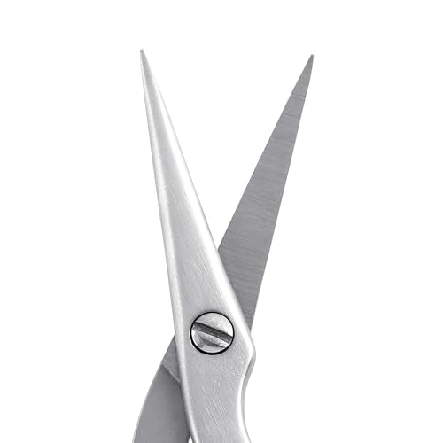 Tweezerman brow brush spoolie nylon bristles sets brows for a natural look