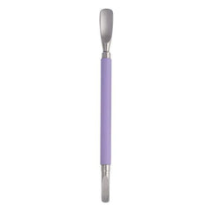 Tweezerman Dual Sided Pushy curved side for pushing back cuticles with smooth control.