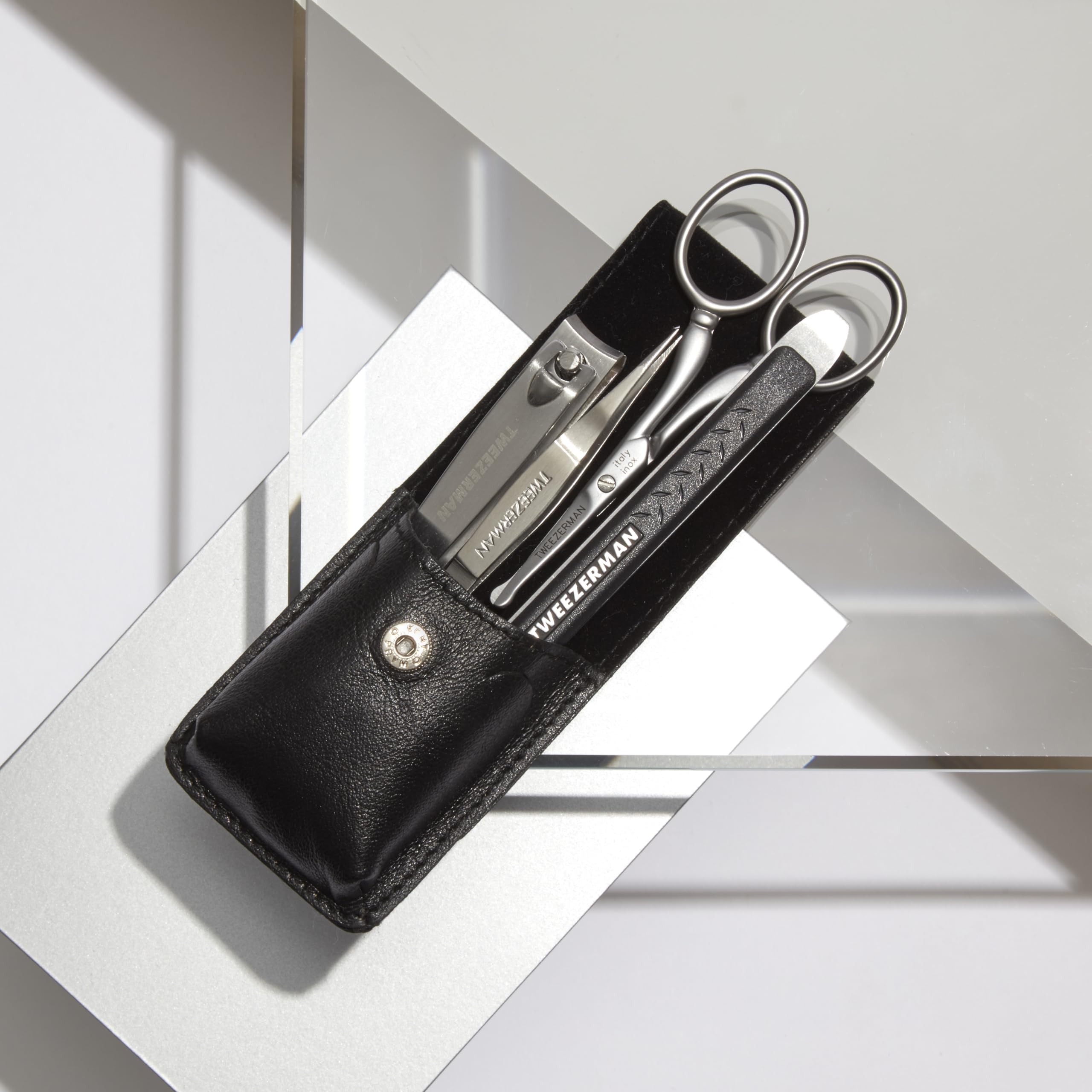 Kit de cuidado diario Tweezerman para hombres en casa