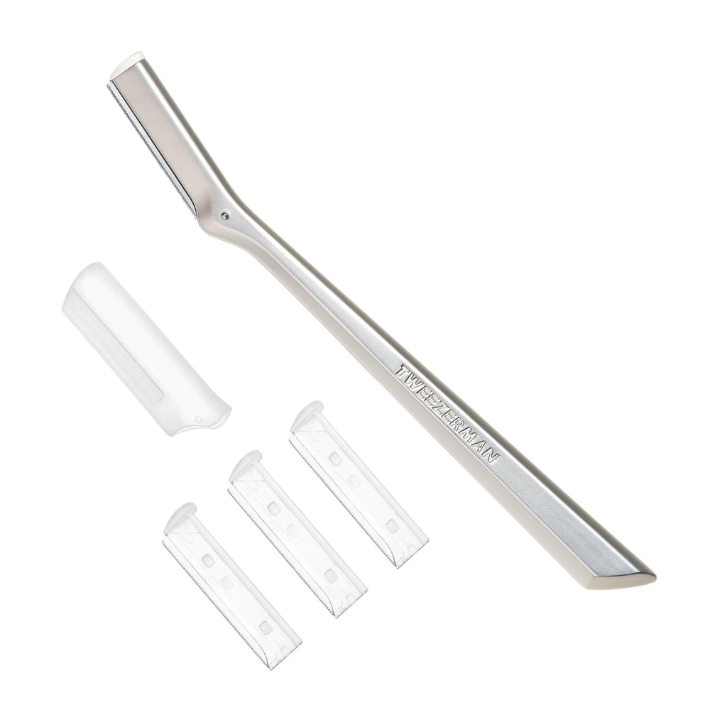 Tweezerman facial razor close-up blade for precise peach fuzz removal