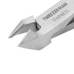 Tweezerman Great Grip Cuticle Nipper ergonomic handle for comfortable extended use.