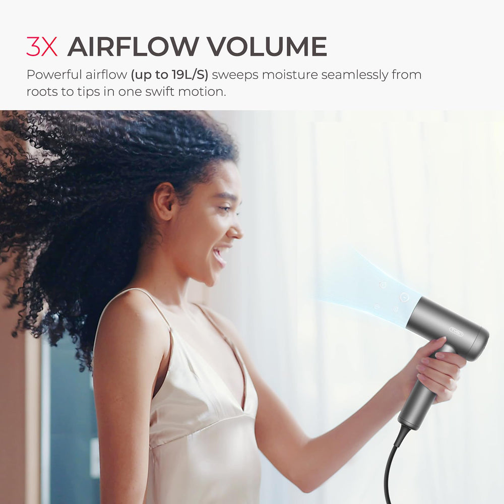 TYMO AIRHYPE Lite SilkGlide comb smooths textured hair for straight looks.