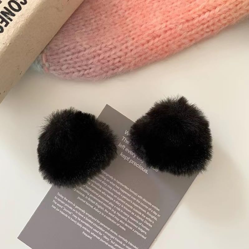 UCCASA four-pack keeps your hairstyles intact throughout events