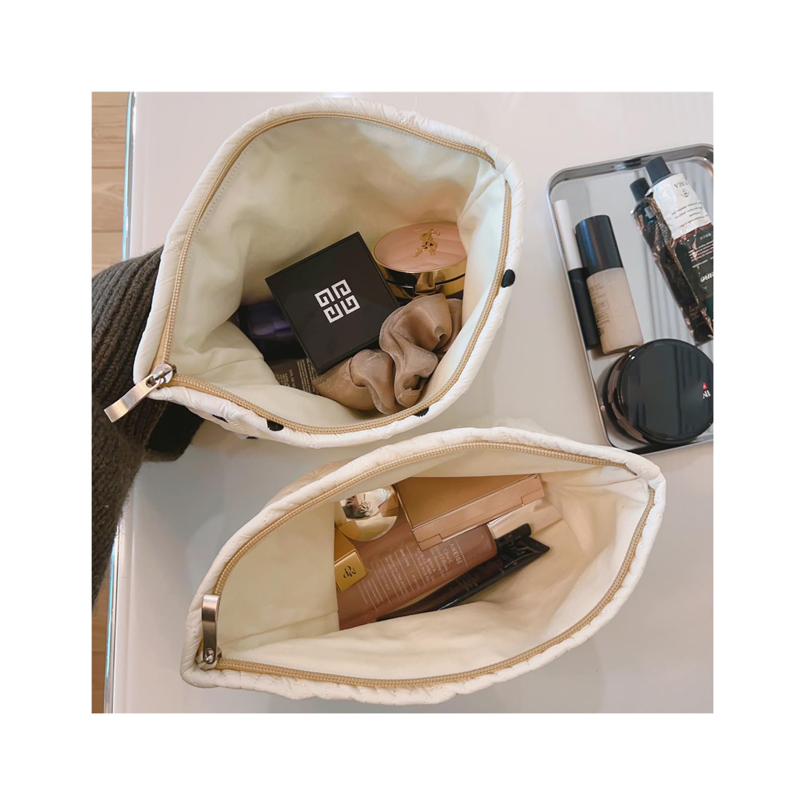 uekeboag gift idea for friends and bridesmaids during special occasions.