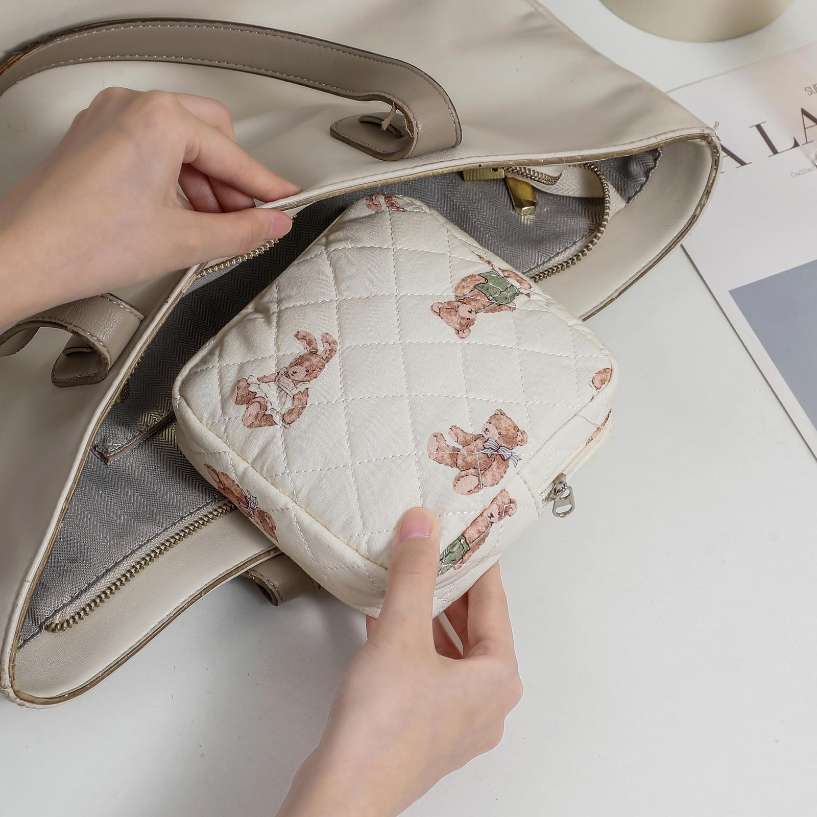 uekeboag travel toiletry pouch with smooth zipper keeps items secure on trips.
