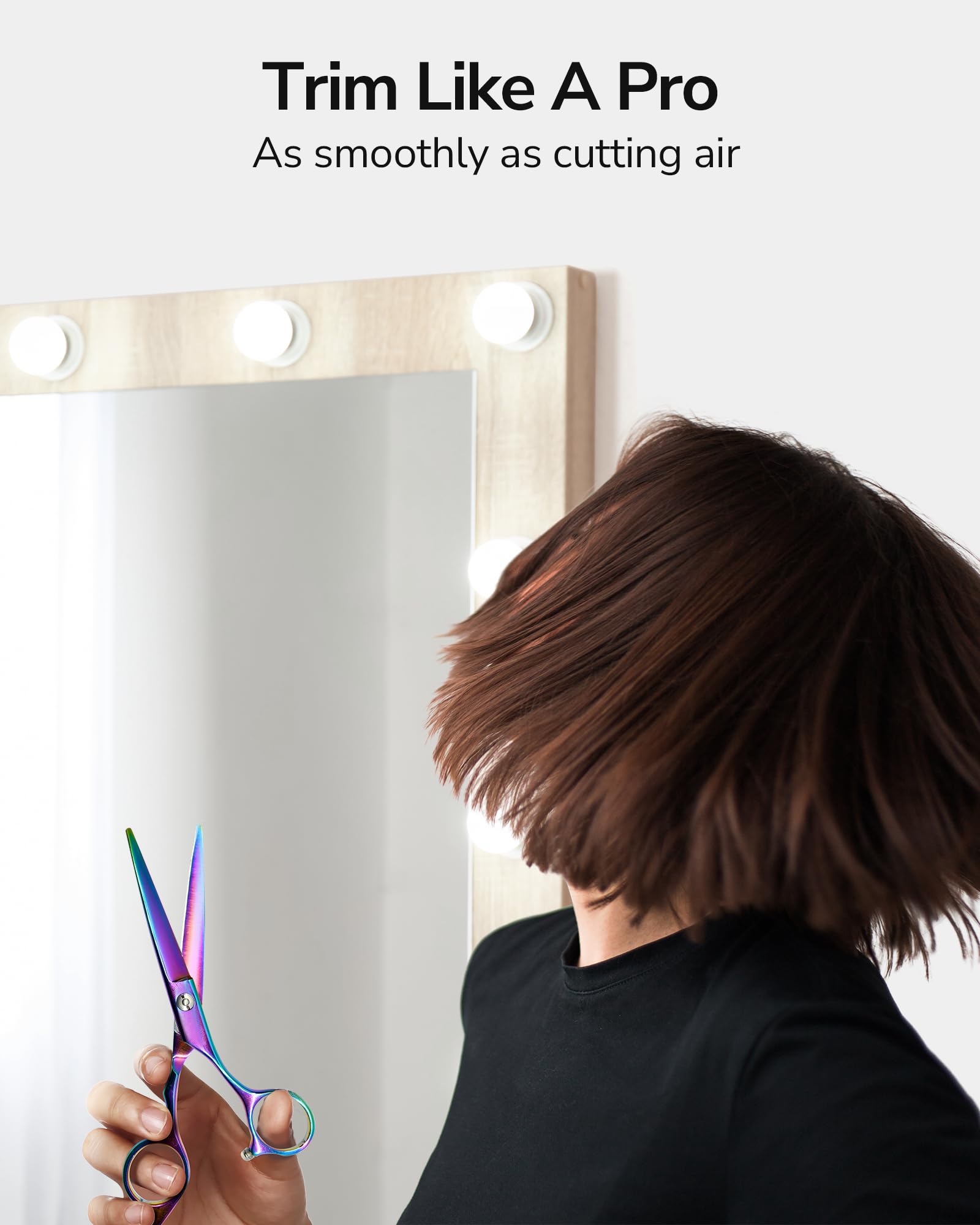ULG right-hand scissors designed for comfortable, controlled trimming.