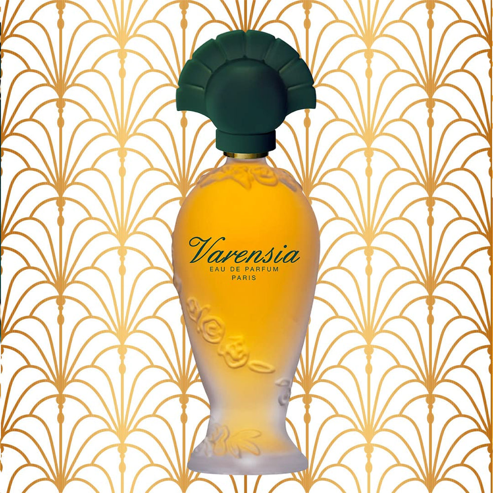 Ulric de Varens Varensia application—spray bottle delivers even wear.