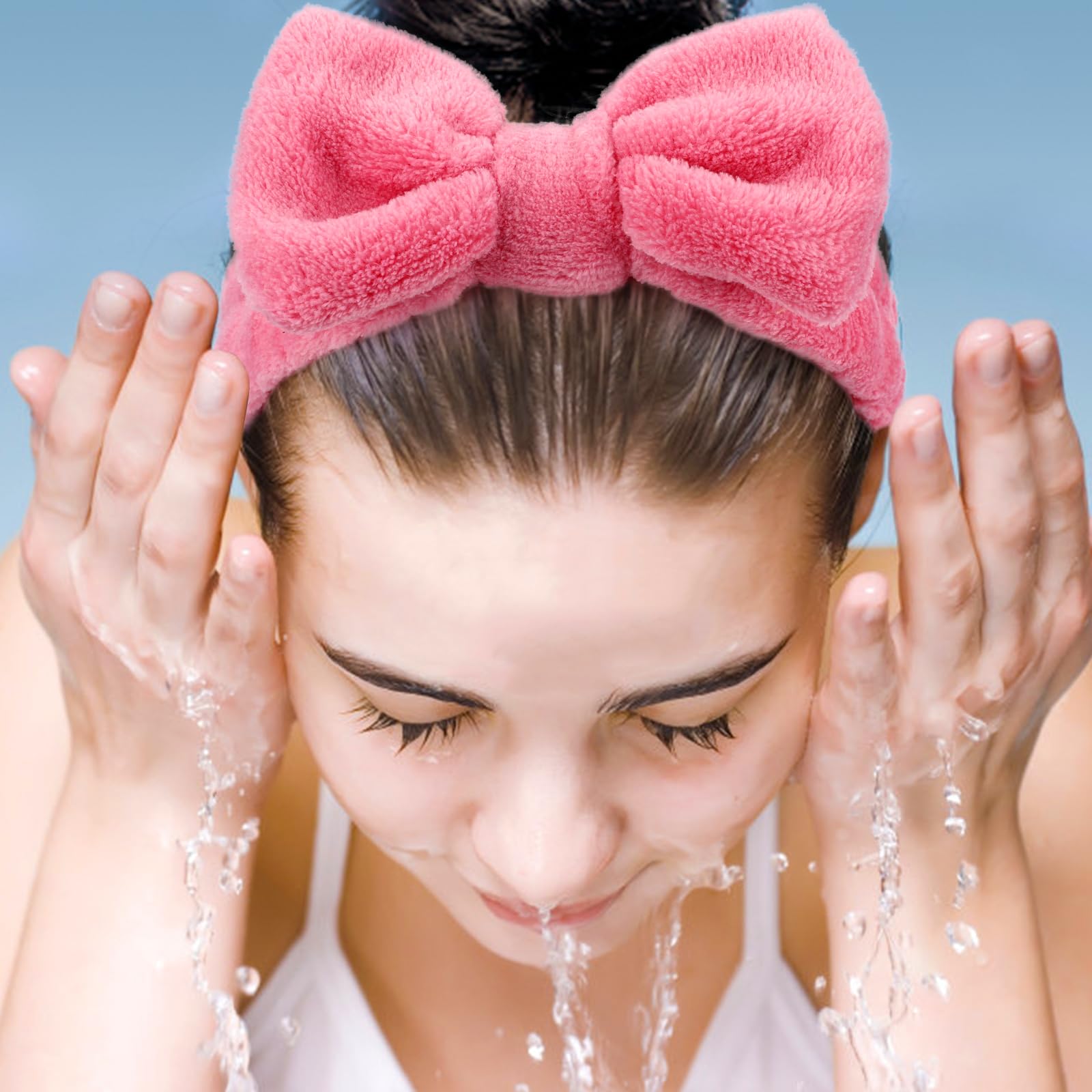 UMIKU coral fleece headband shows soft fabric for skincare routines.
