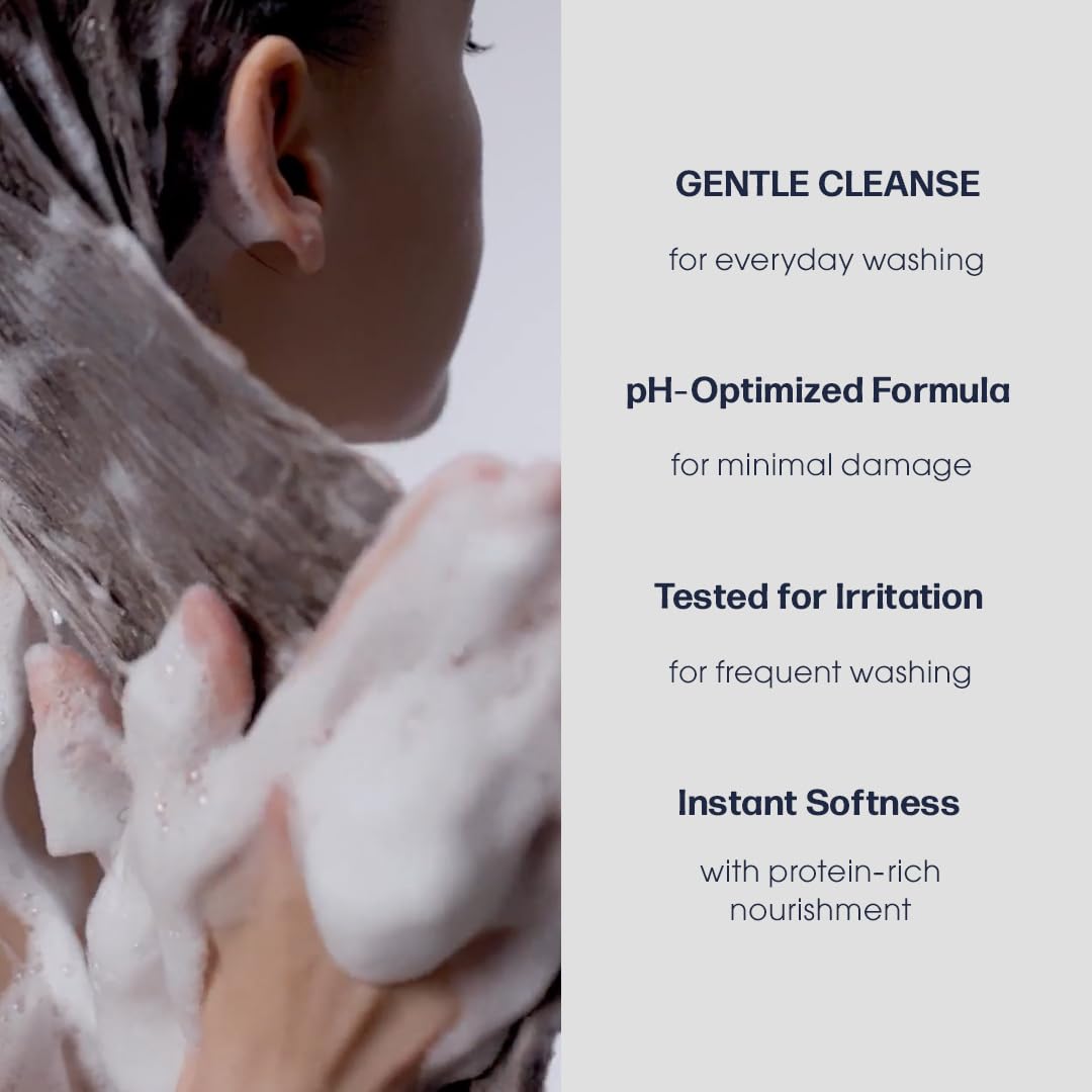 Unove Deep Damage Repair Shampoo close-up shows smooth, hydrated strands after washing